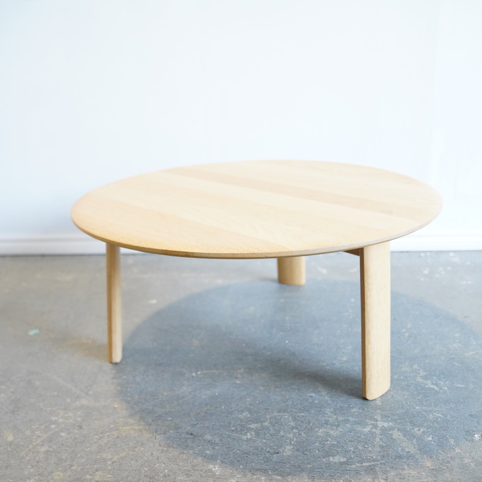 Hem alle coffee table large in oak