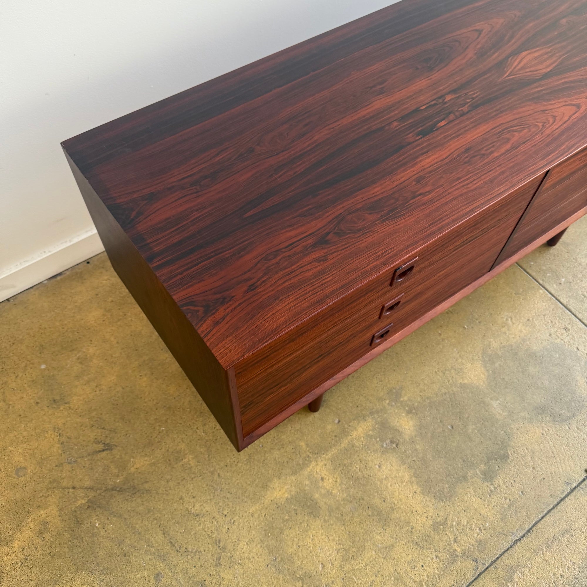 Danish Modern rosewood Low Dresser with 6 drawers by Brouer Mobelfabrik