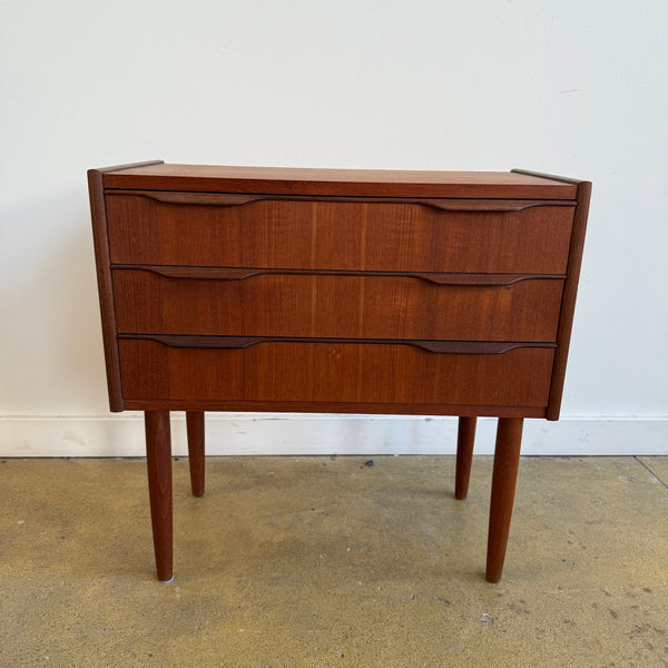 Danish Modern Henning Jørgensen for Fredericia 3 Drawers Small Chest