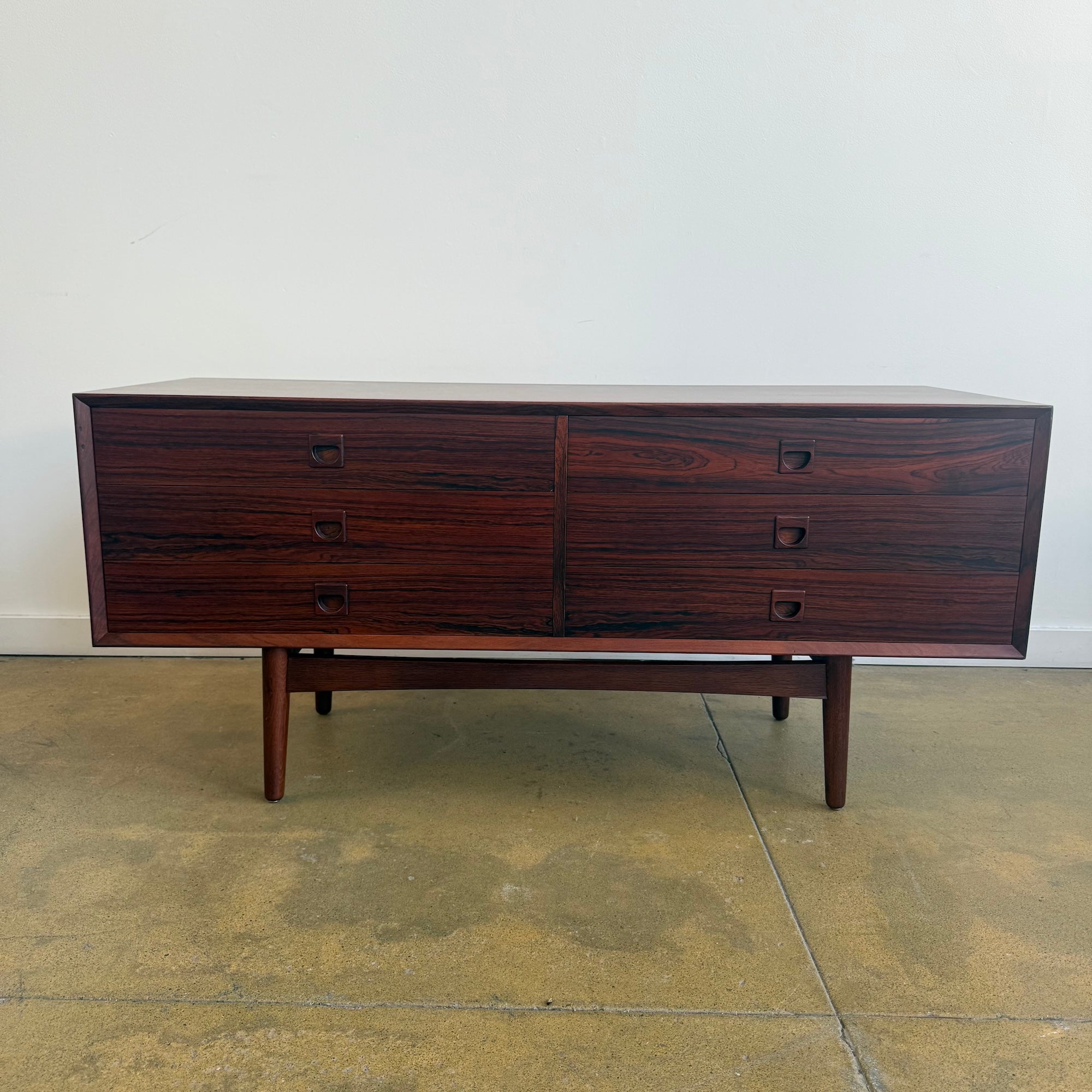 Danish Modern rosewood Low Dresser with 6 drawers by Brouer Mobelfabrik