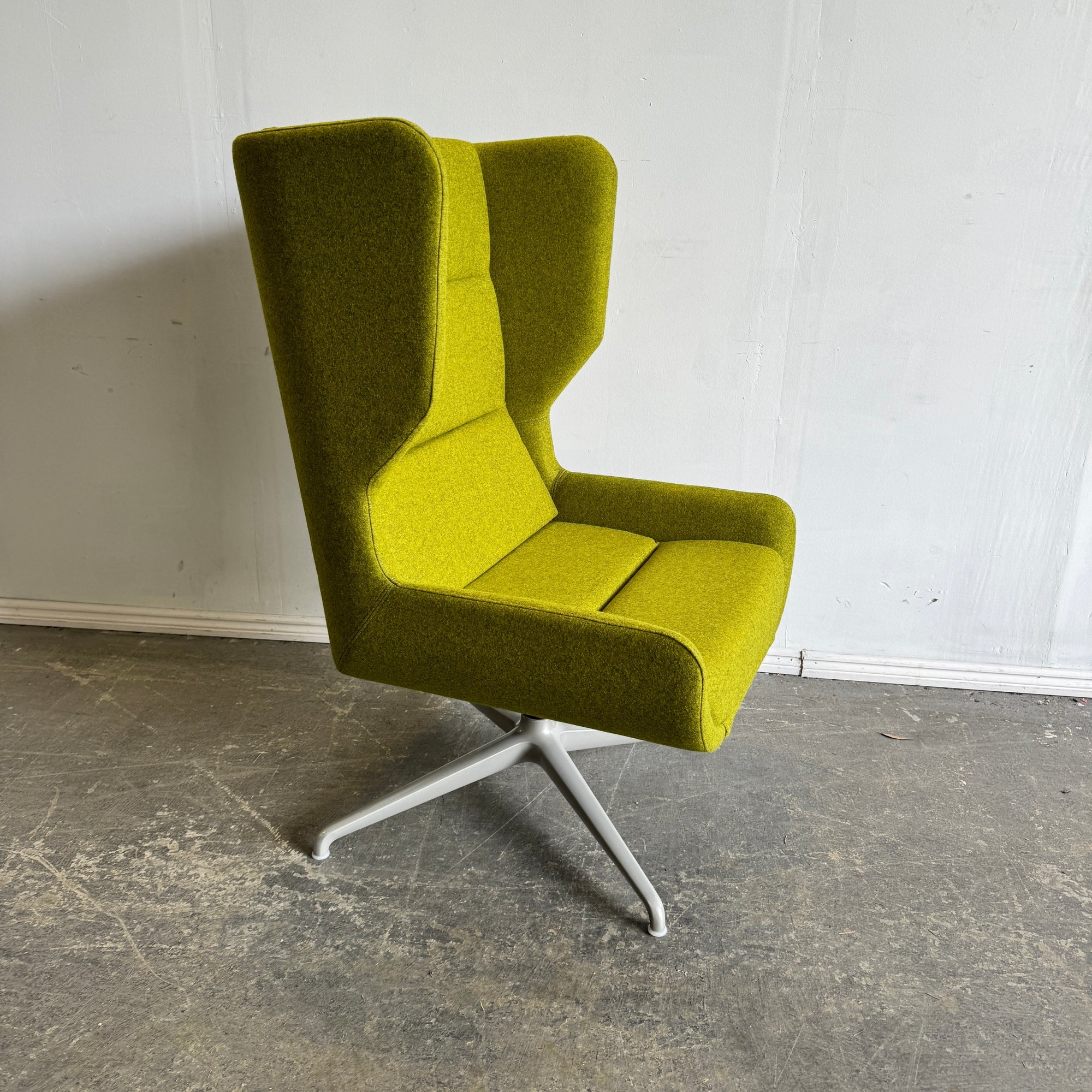 Herman Miller Naughtone Hush Swivel Lounge chair