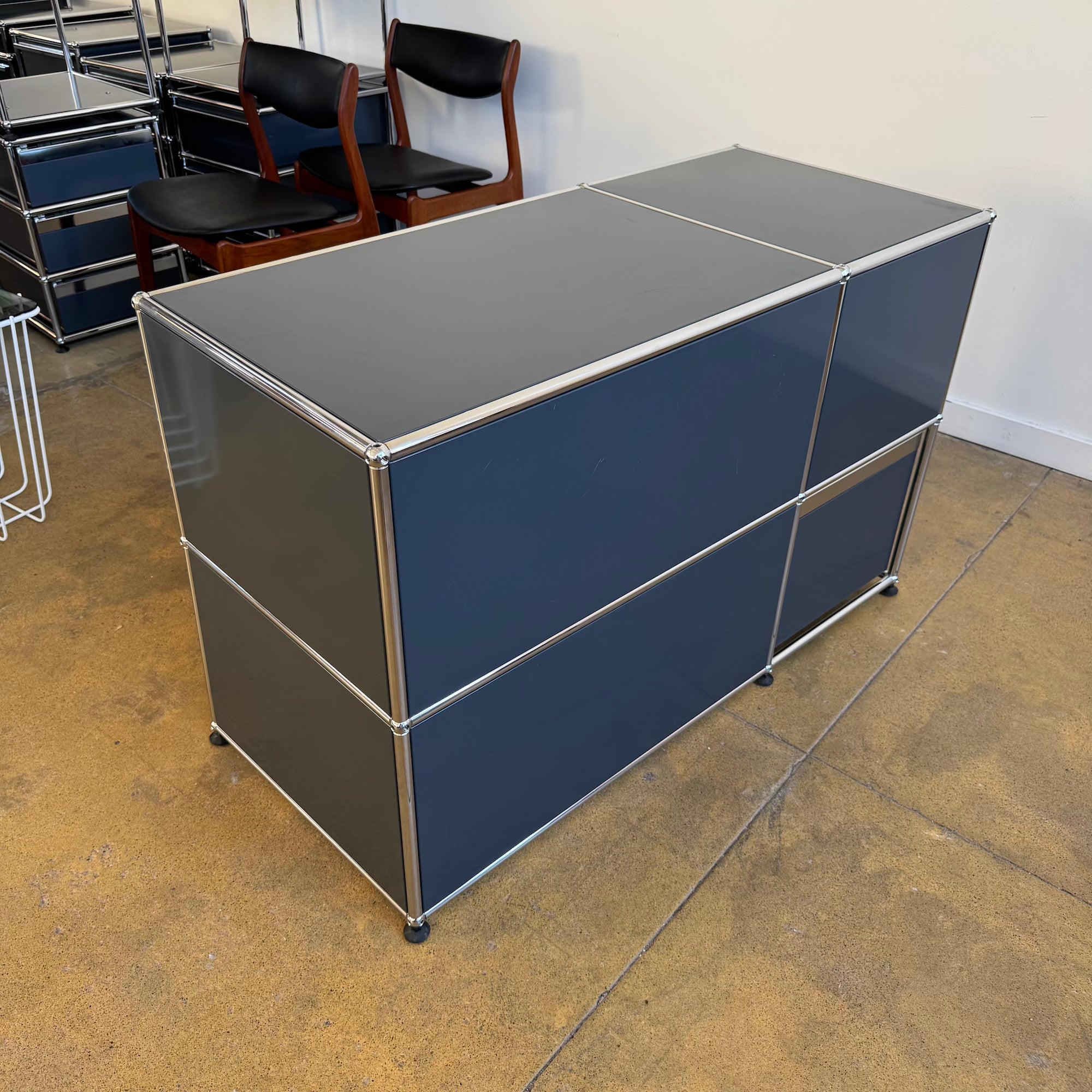 USM Haller Two Drawer Desk (Anthracite Grey)