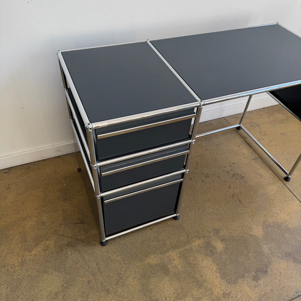 USM Haller Three Drawer Desk (Anthracite Grey)