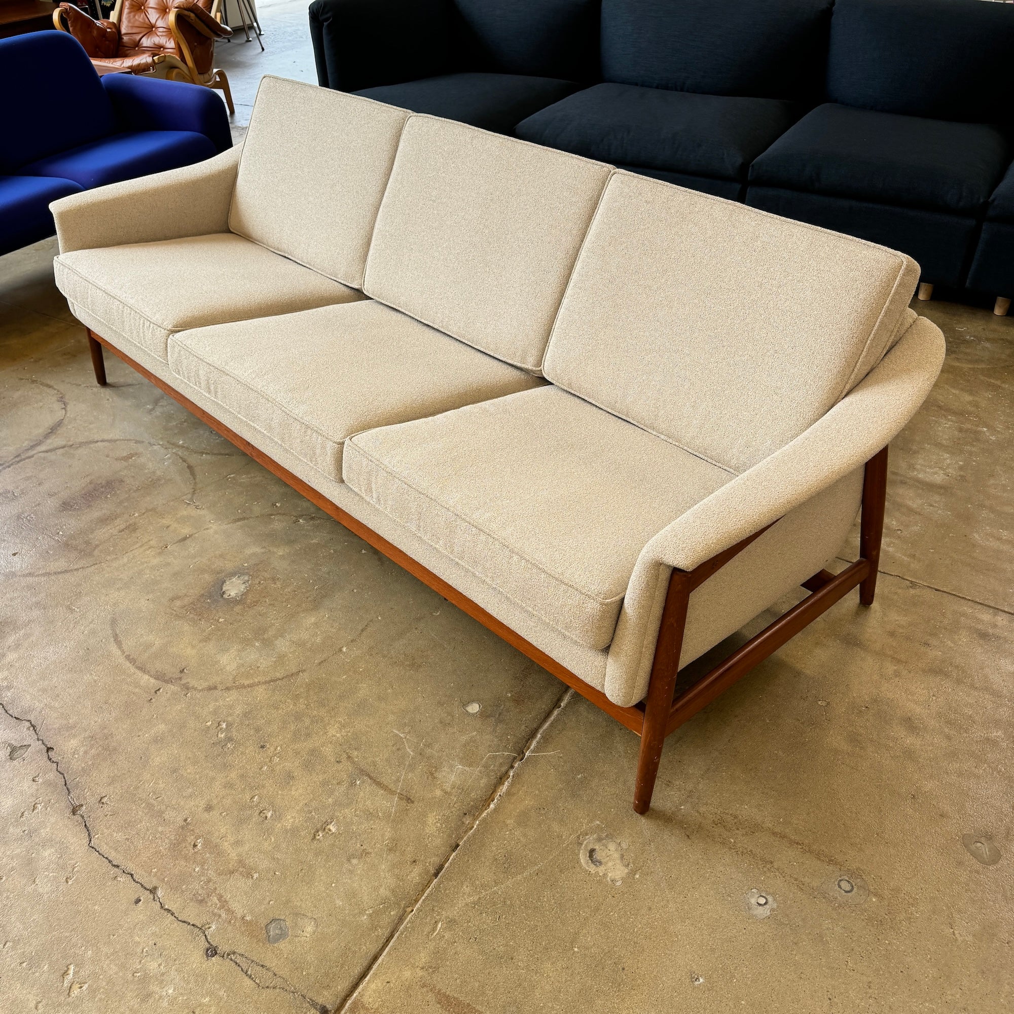 Danish Modern Folke Ohlsson for Dux with premium HBF Fabric