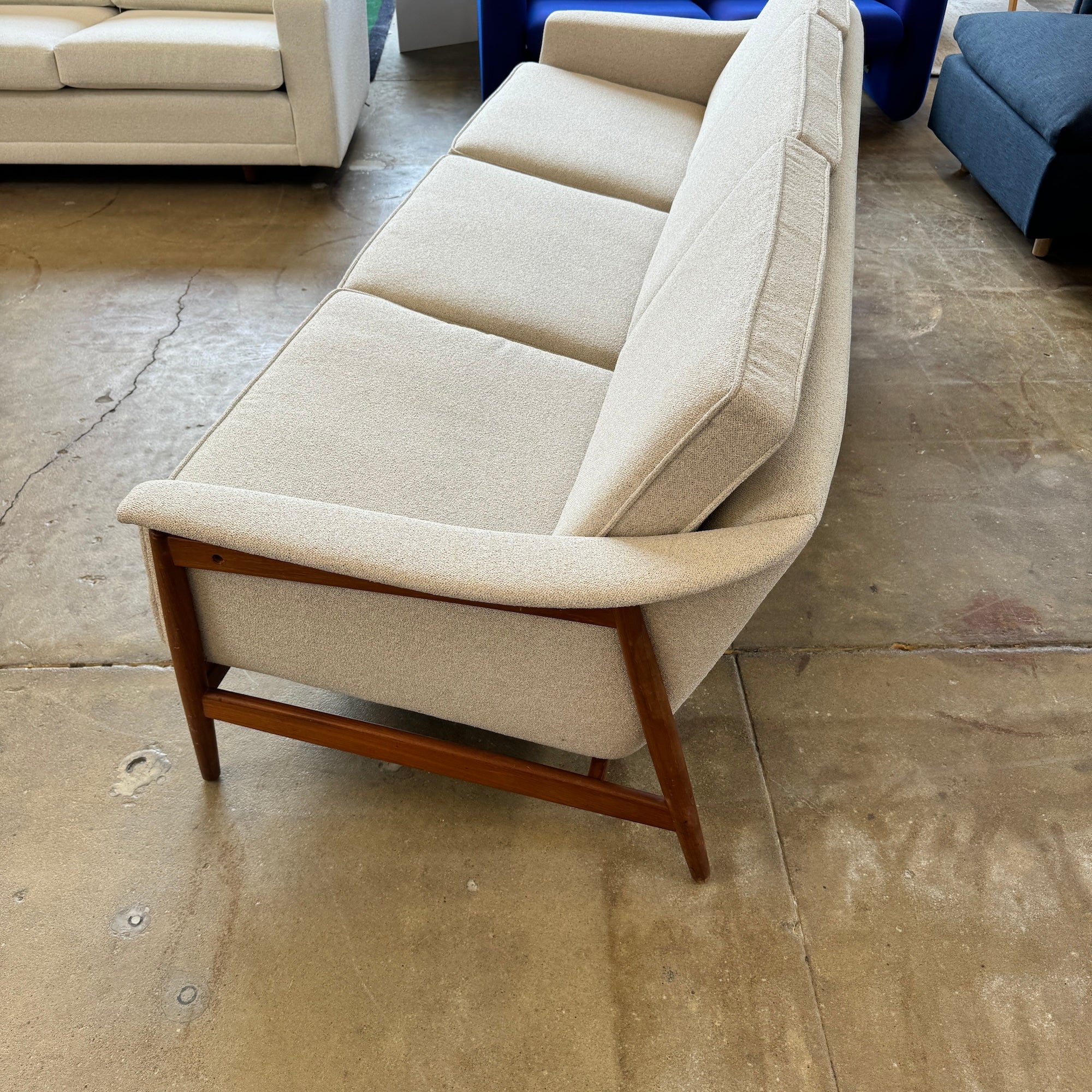 Danish Modern Folke Ohlsson for Dux with premium HBF Fabric