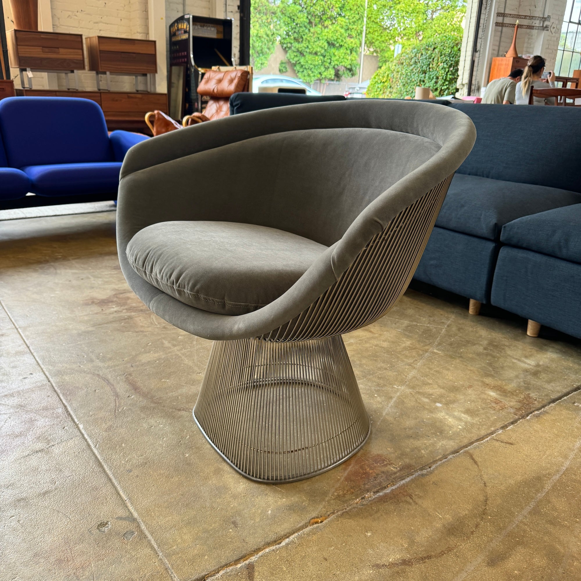 Authentic! Knoll Warren Platner Premium Velvelt Lounge Chair (New Upholstery)