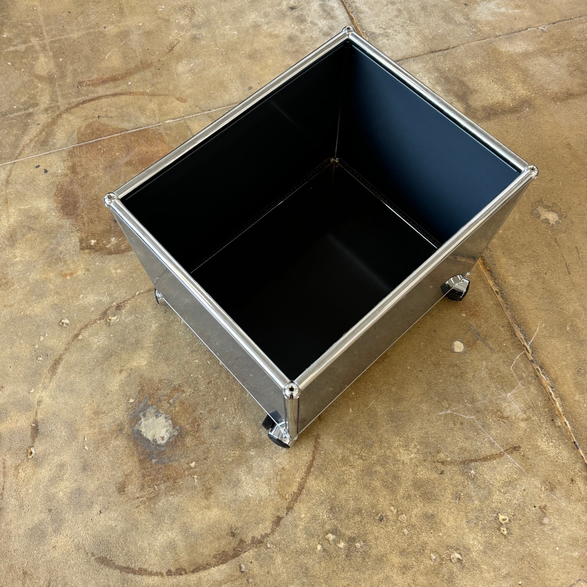 USM Haller Storage Box