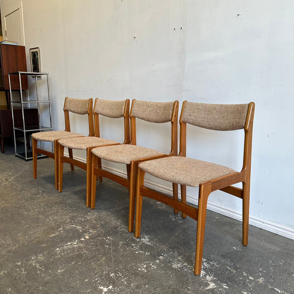 Danish Modern set of 4 Erik Buch Teak Dining Chairs