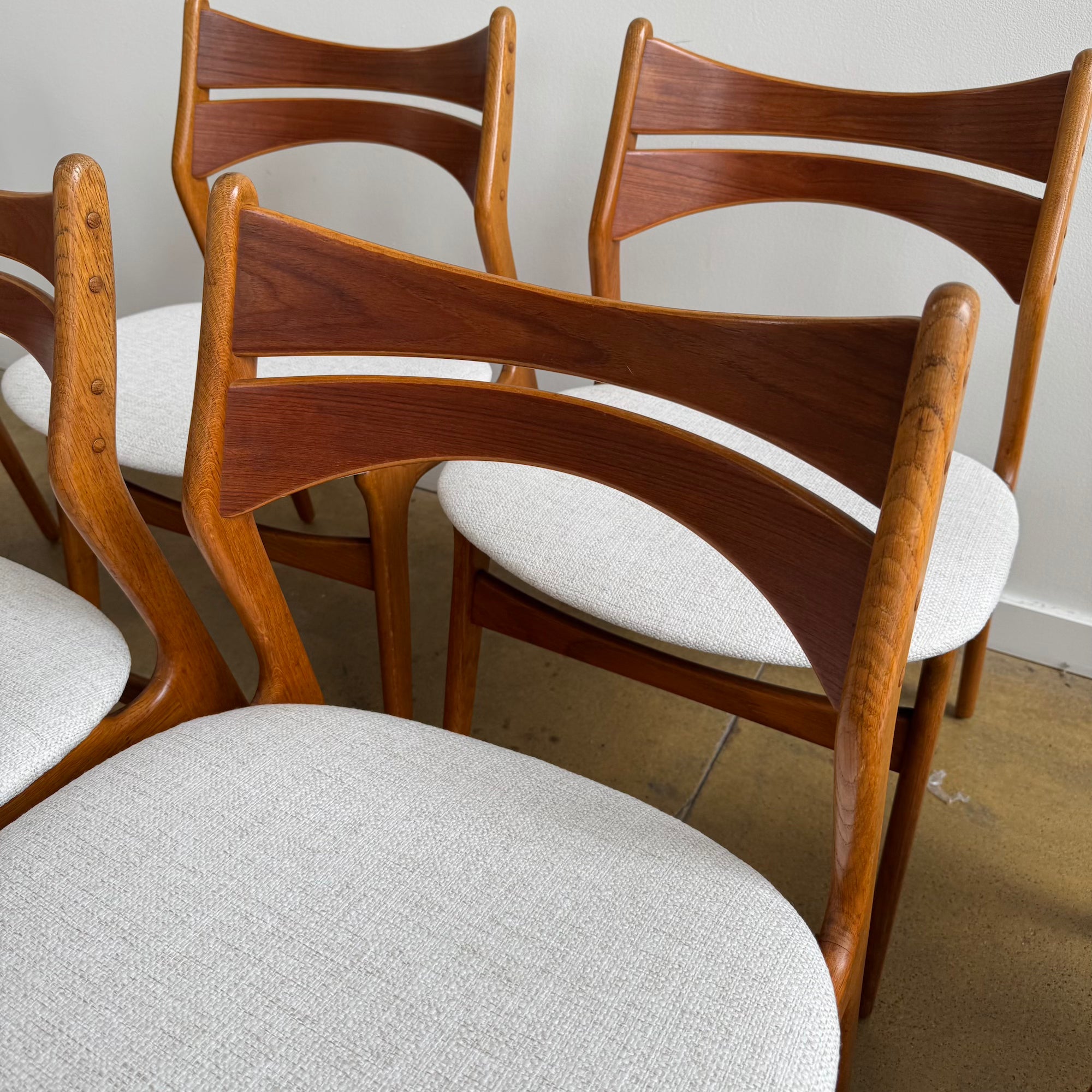 Danish Modern Erik Buch model 310 set of 6 Teak dining chairs