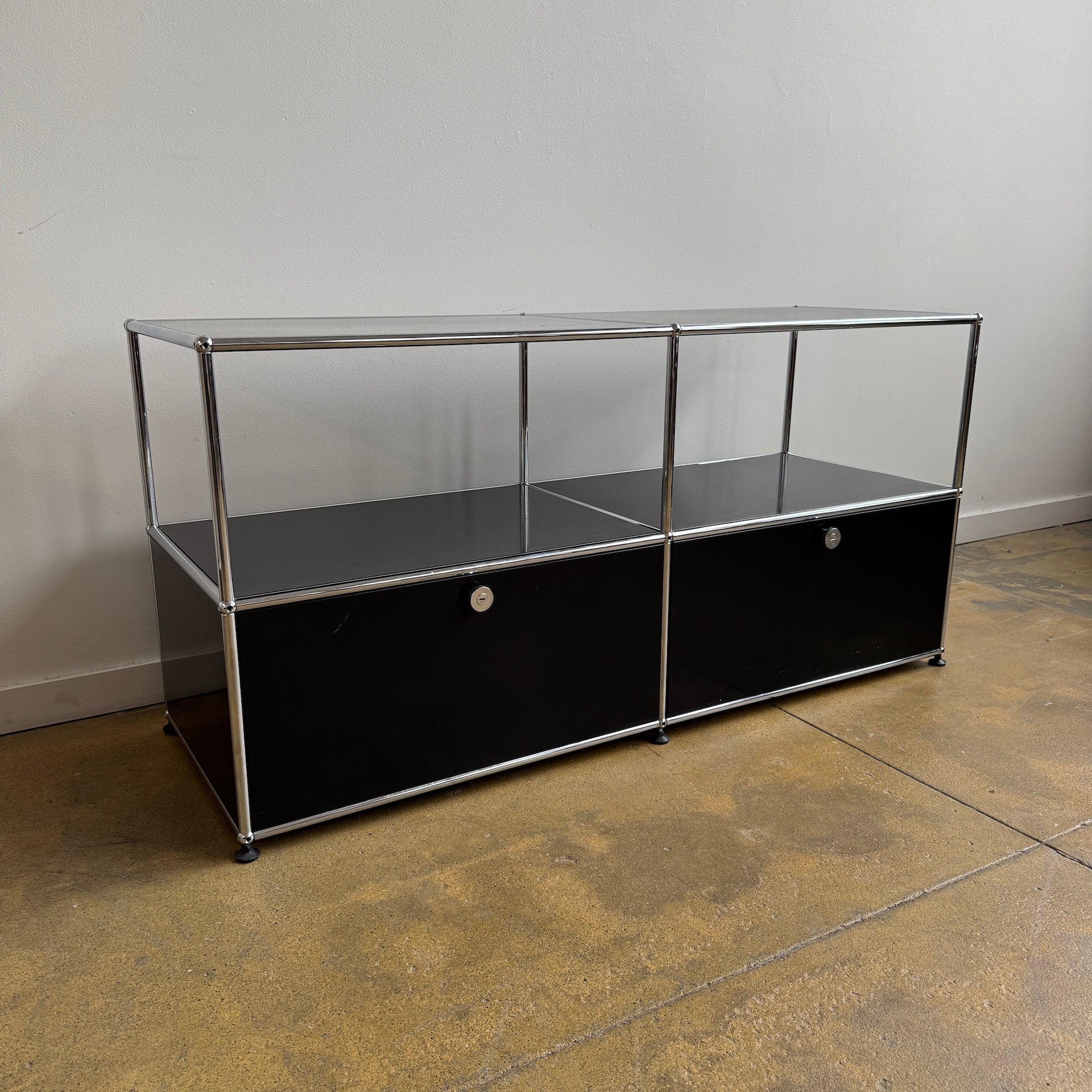 USM Haller 2X2 Credenza "20 Depth" (Graphite Black)