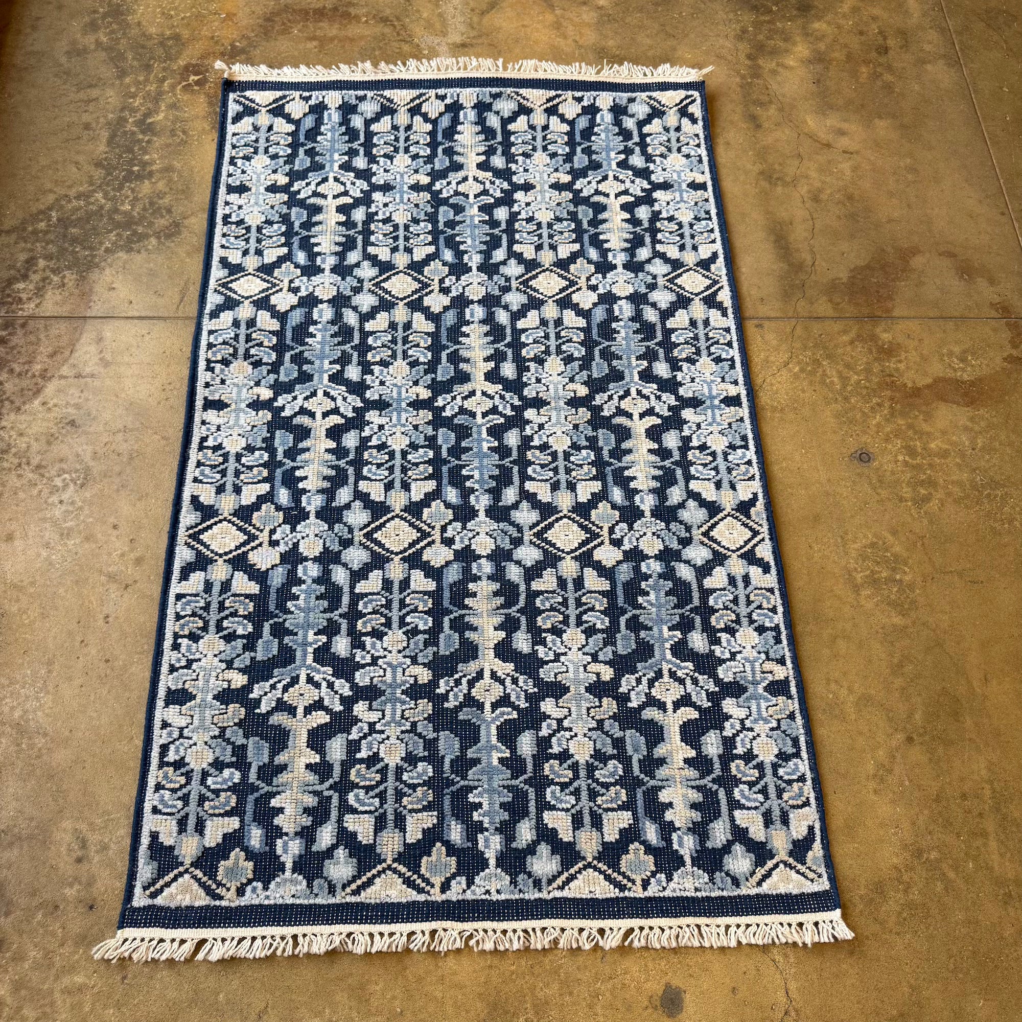 New! Serena and Lily Acadia Hand-Knotted Rug 3X5