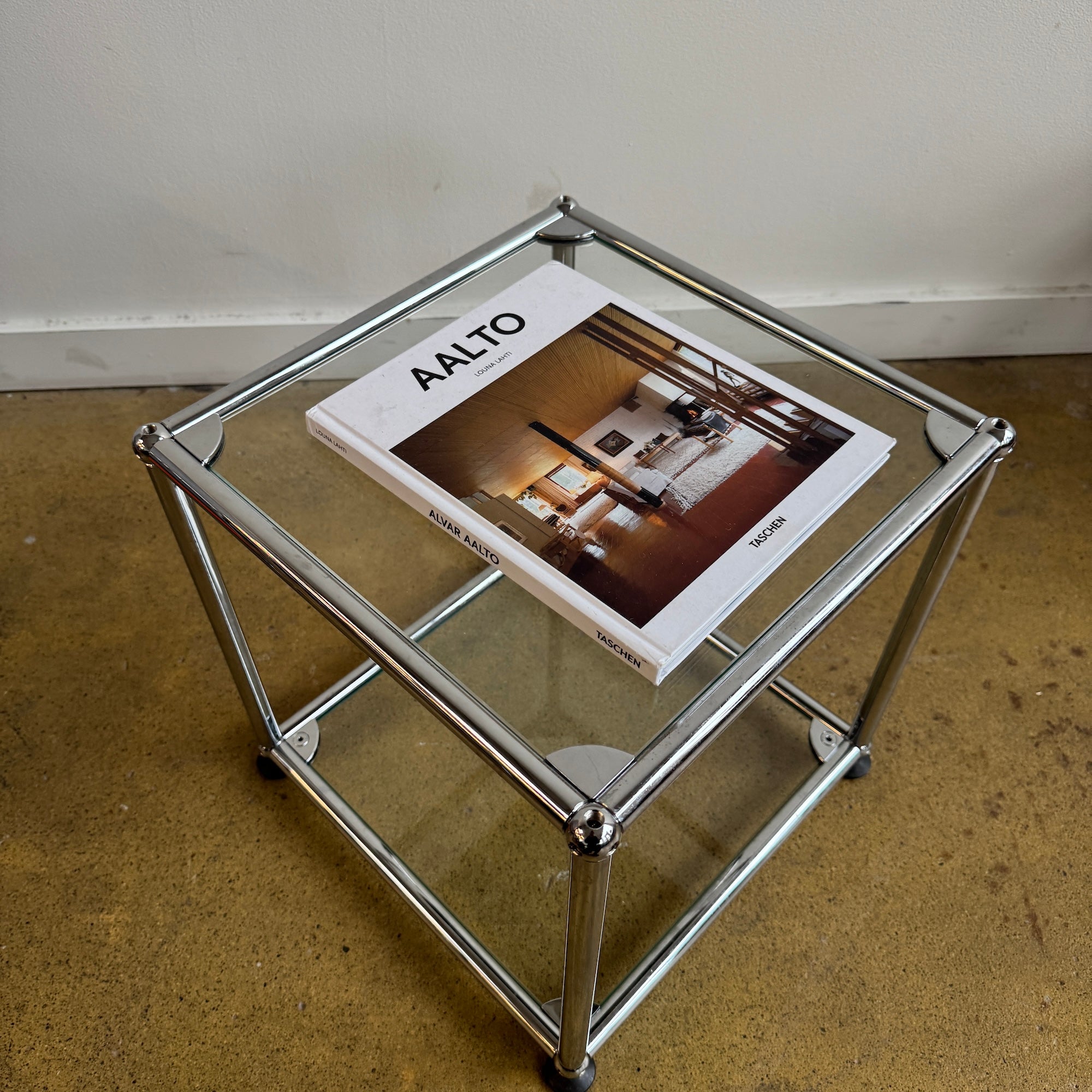 USM Haller 1X1 Glass Side Table