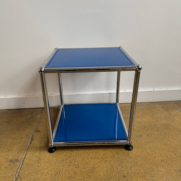 USM Haller side table m21 (Blue)