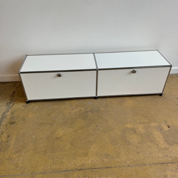 USM HALLER Low Media Console (Pure White)