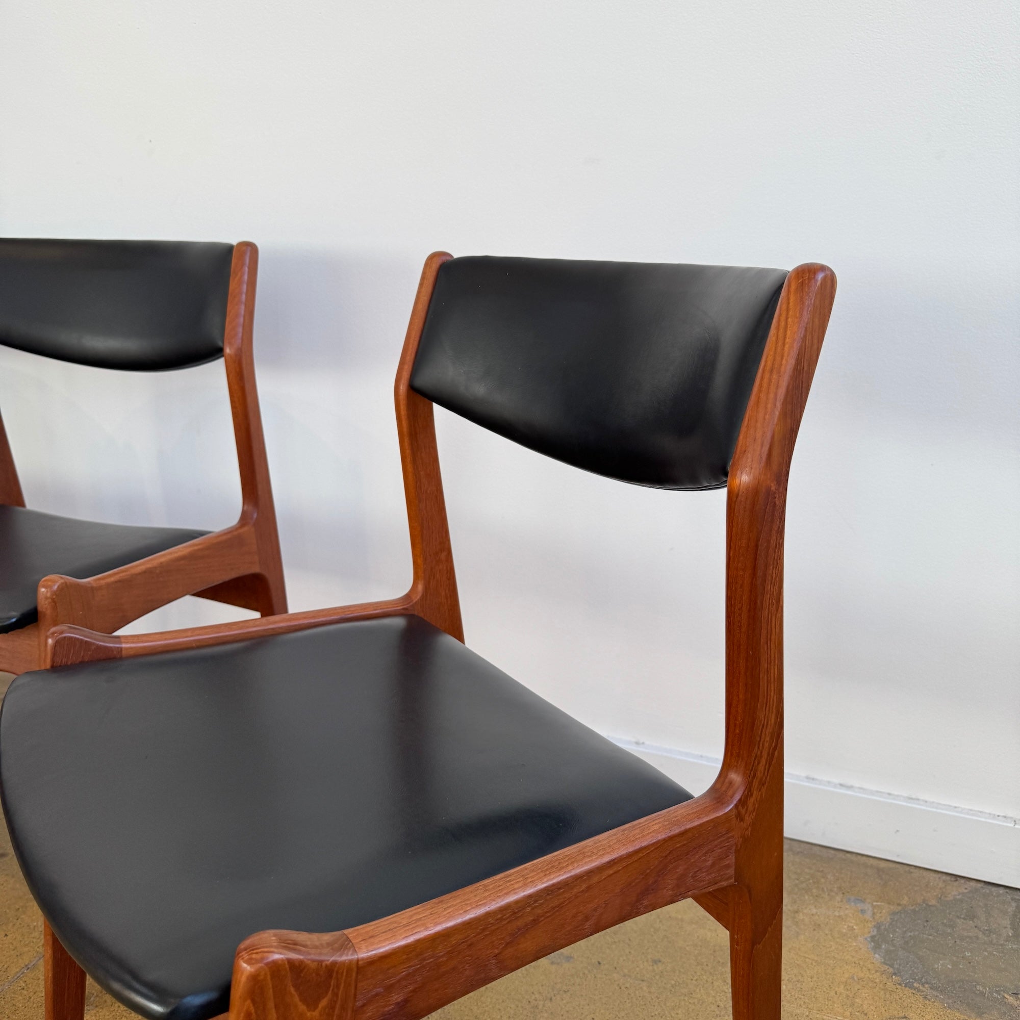 Danish Modern Teak set of 4 dining chairs by Erik Buch