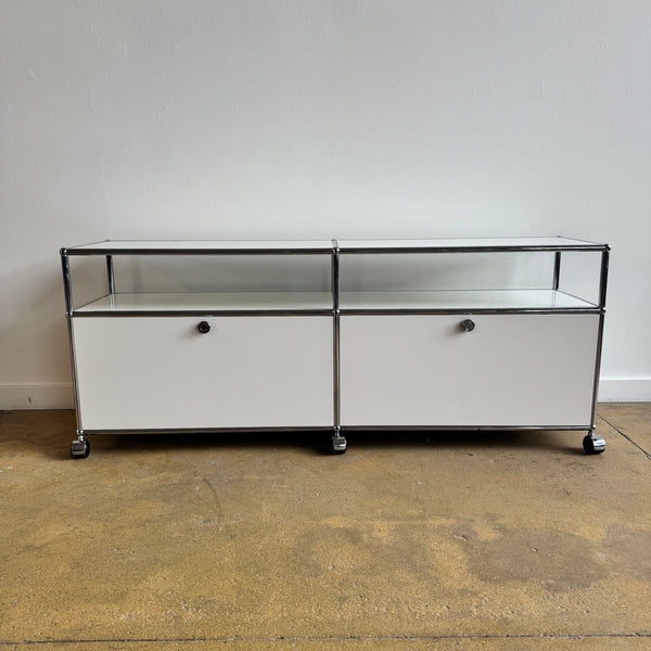 USM Haller Media Console with Caster (Pure White)