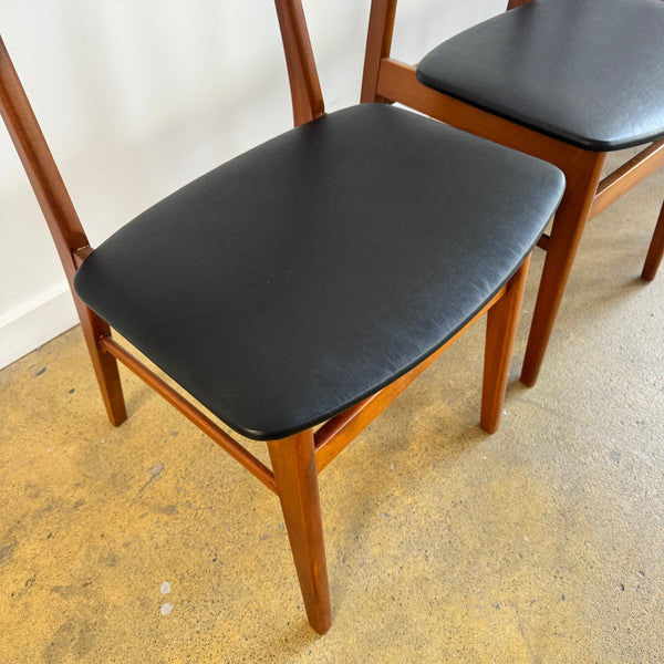 Danish Modern Set of 4 Farstrup Model 210 Dining chairs (Black Upholstery)