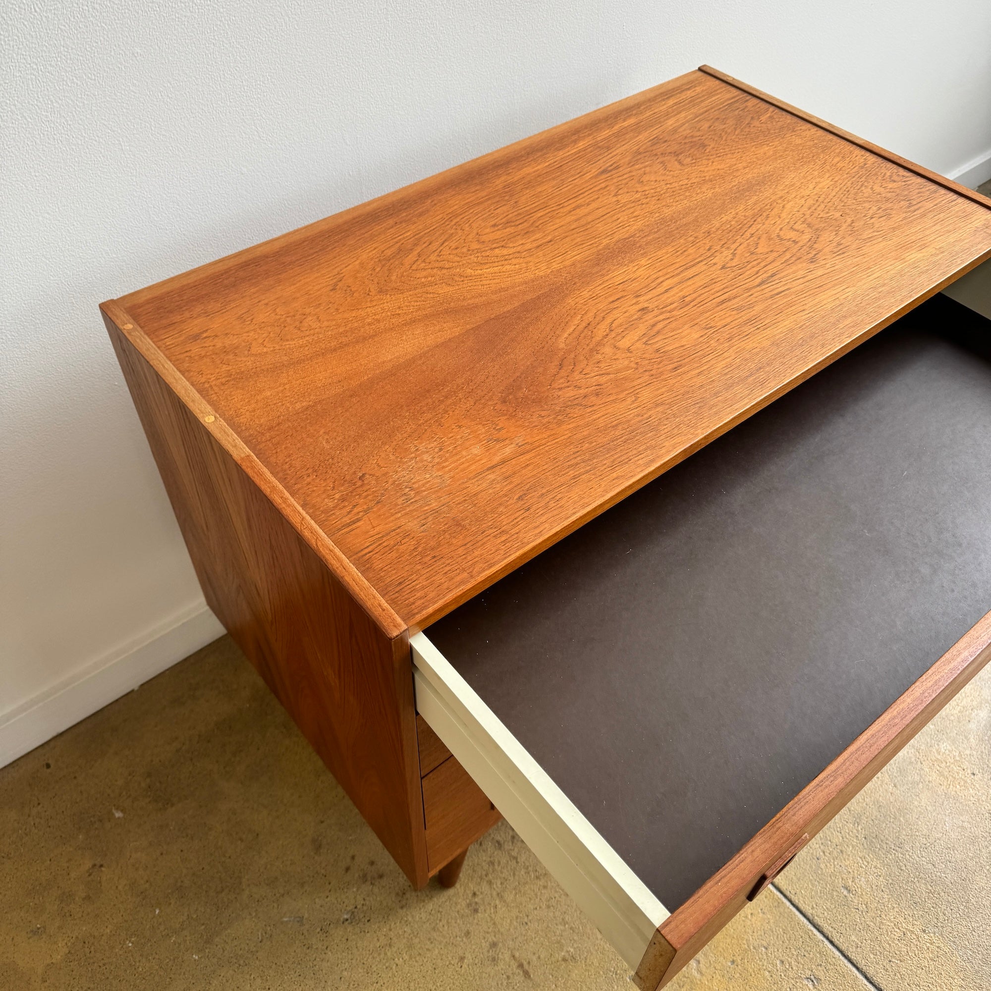 Danish Modern Teak 4 Drawer Low dresser by Brouer Møbelfabrik, 1960s