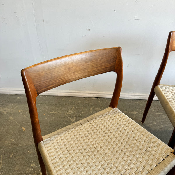 Danish Modern Set of 6 Niels O. Møller Rosewood cord Model 77 Dining chairs