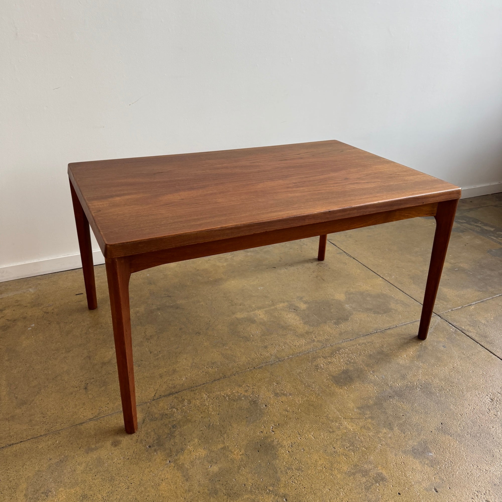 Danish Modern Teak Expandable Table by Henning Kjærnulf (Refinished)