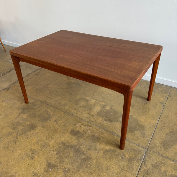 Danish Modern Teak Expandable Table by Henning Kjærnulf (Refinished)