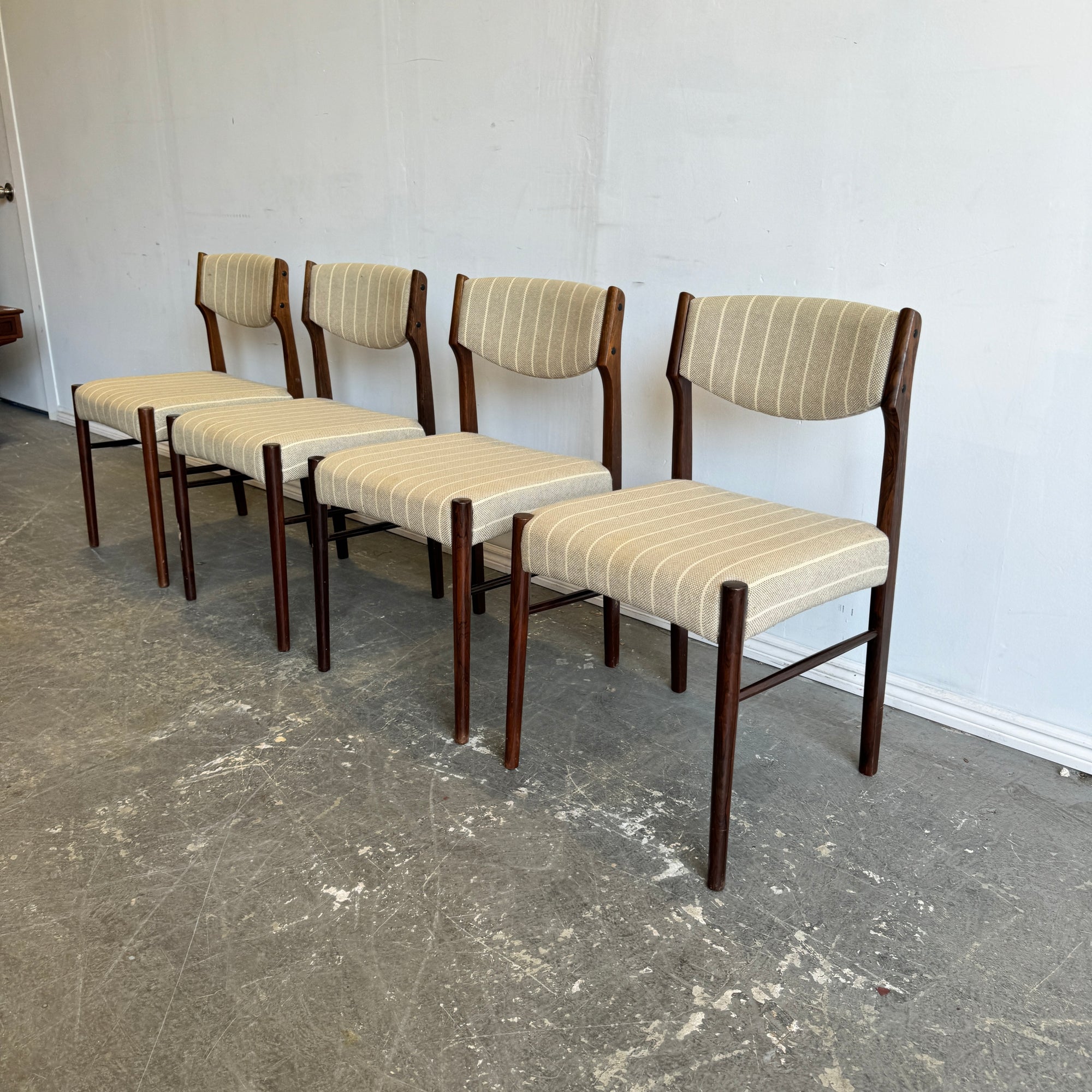 Danish Modern Set of 4 Rosewood dining chairs by SAX