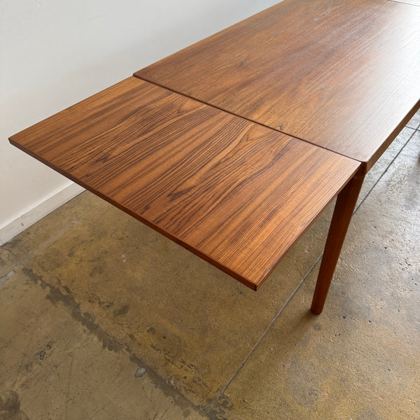 Danish Modern Teak Expandable Table by Henning Kjærnulf (Refinished)