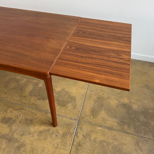 Danish Modern Teak Expandable Table by Henning Kjærnulf (Refinished)