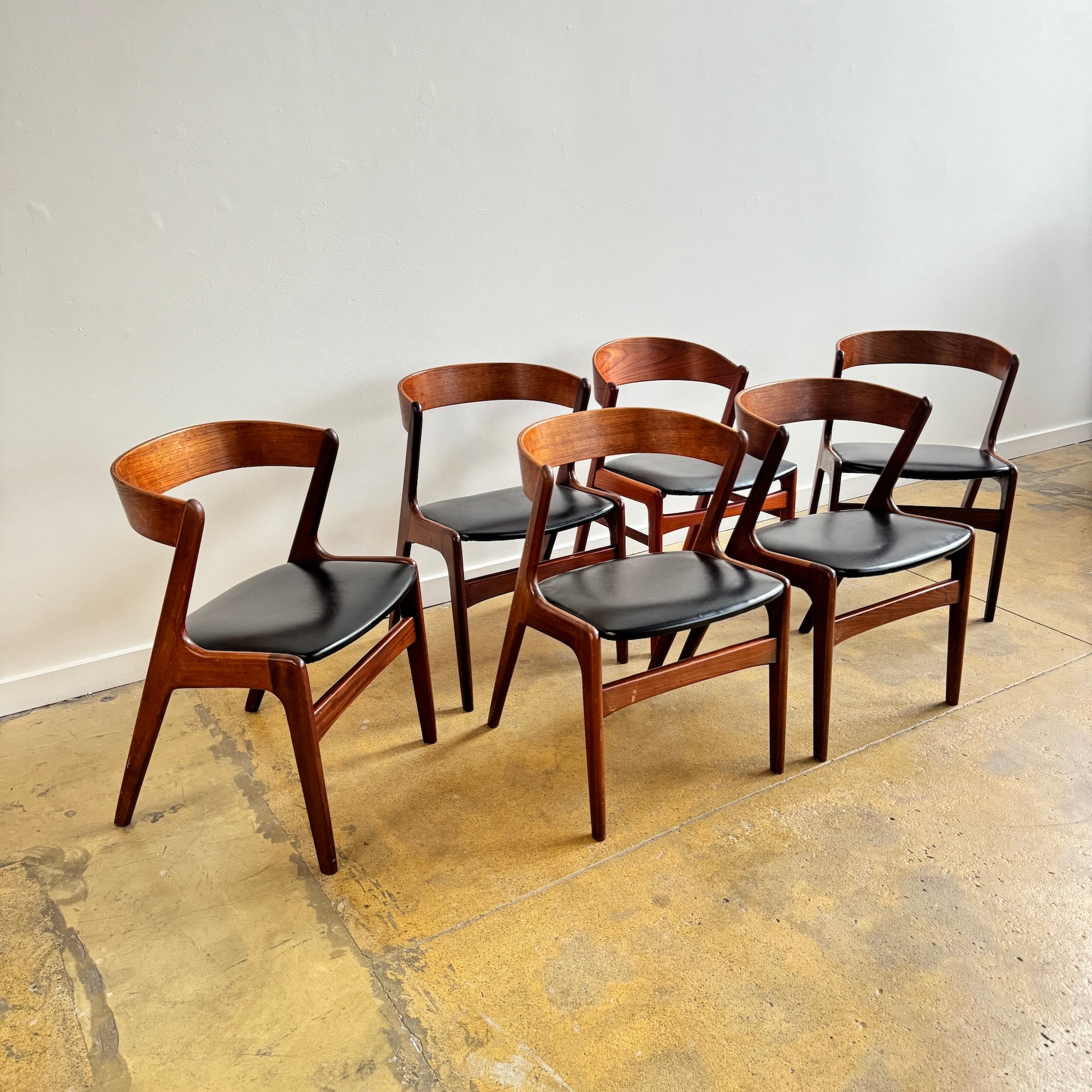 Danish Modern Kai Kristiansen model T21 Teakwood 6 Dining Chairs