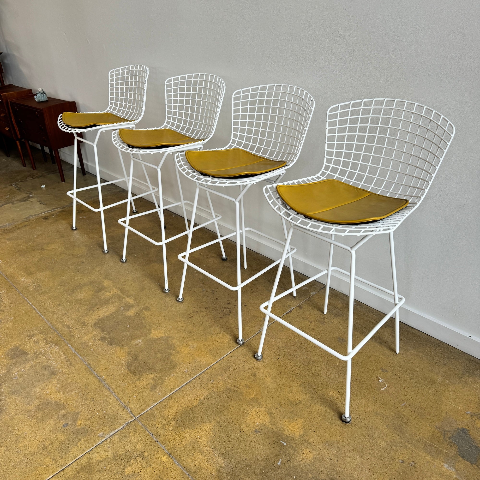 Authentic! Knoll Bertoia Barstools with leather pad