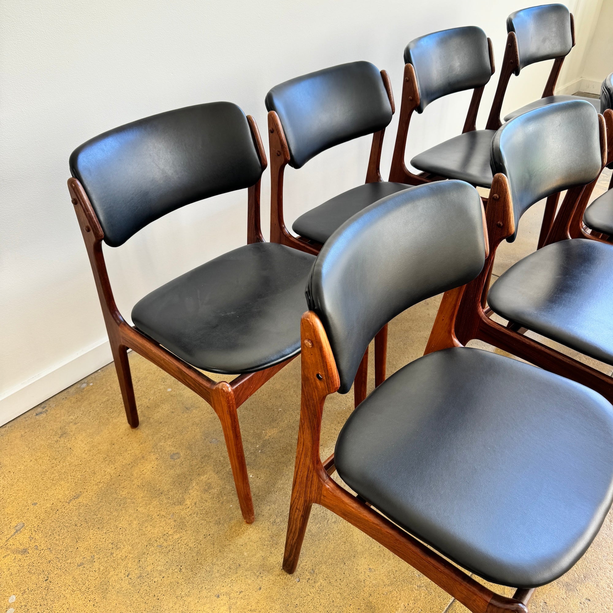 Danish Modern set of 8 Erik Buch Model 49 Rosewood Dining chairs