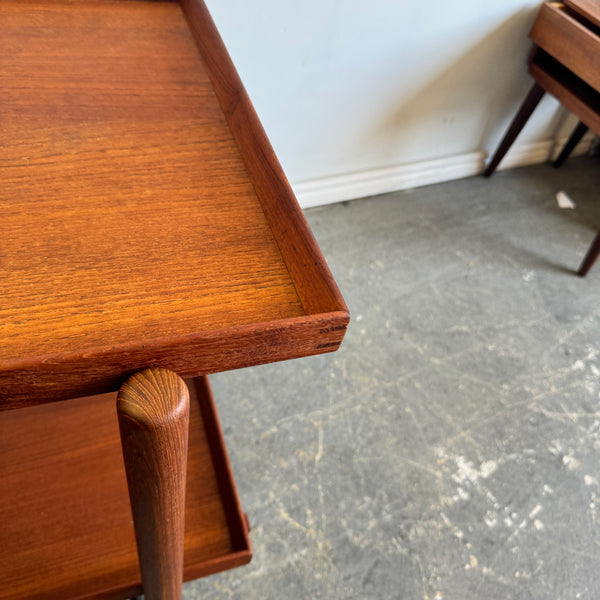 Danish Modern Poul Hundevad Expandable Teak Bar Cart