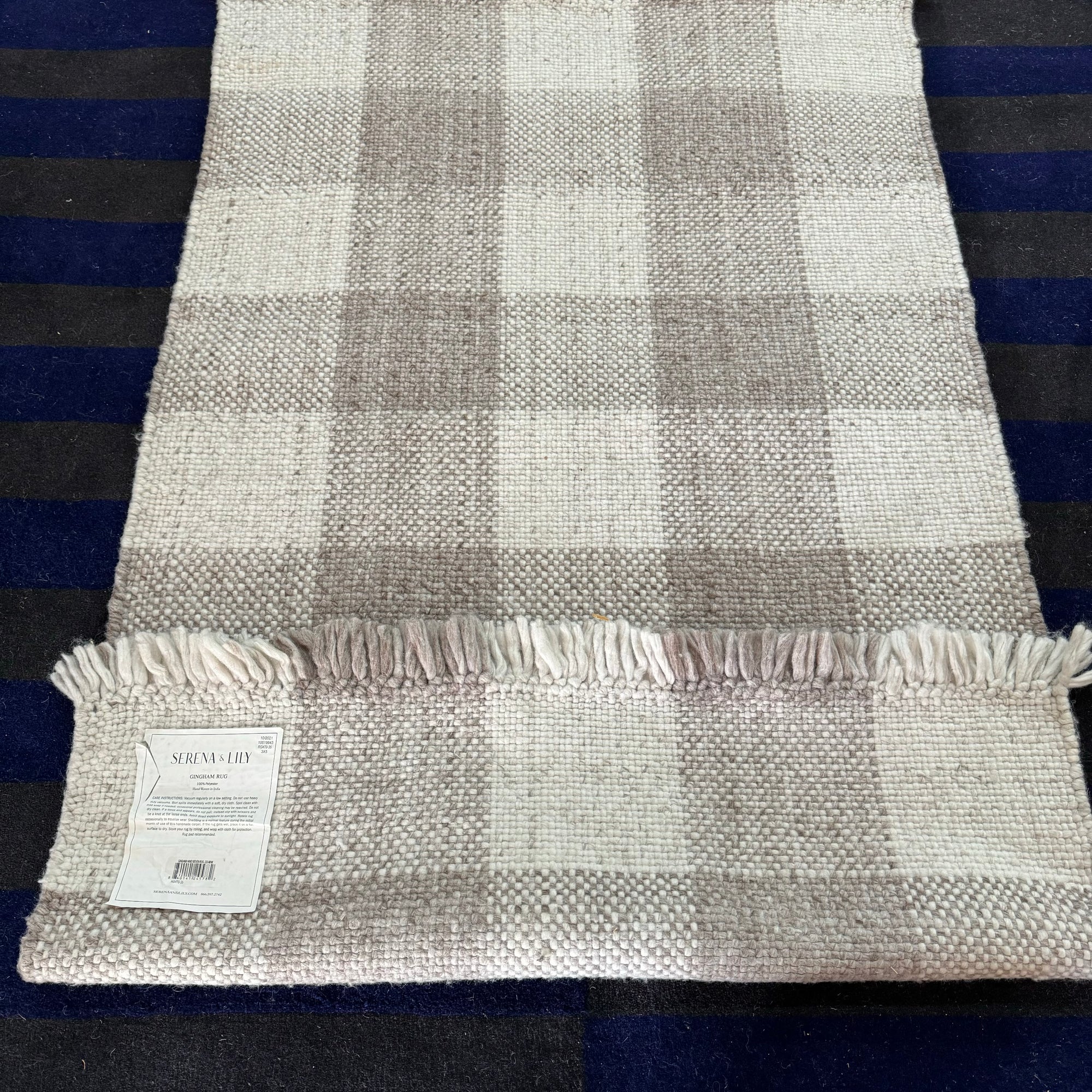 Serena and Lily 3X5 Gingham Rug