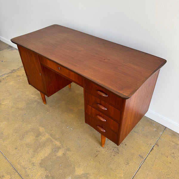 Danish Modern Teak 4 Drawer Desk