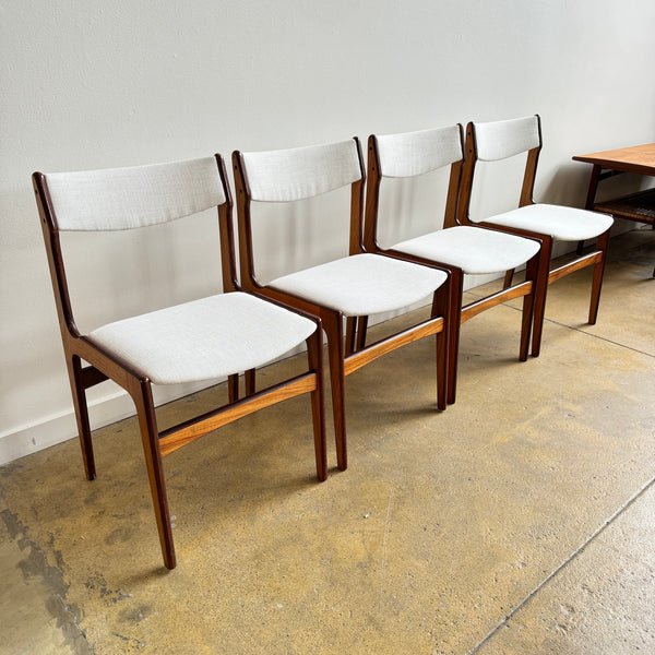 Danish Modern Rosewood dining chairs by Erik Buch for Anderstrup Stolefabrik,