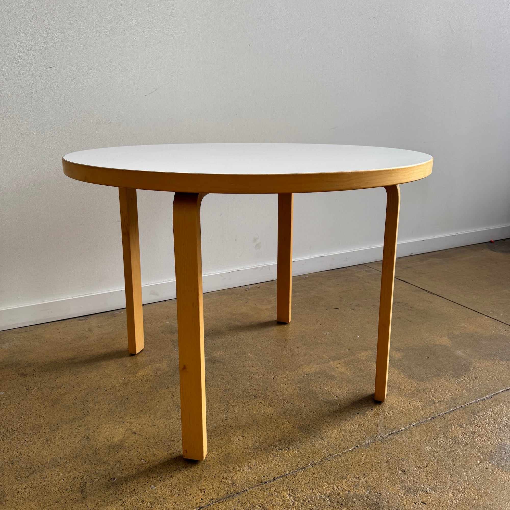 Artek Aalto Laminate Round table "90A"