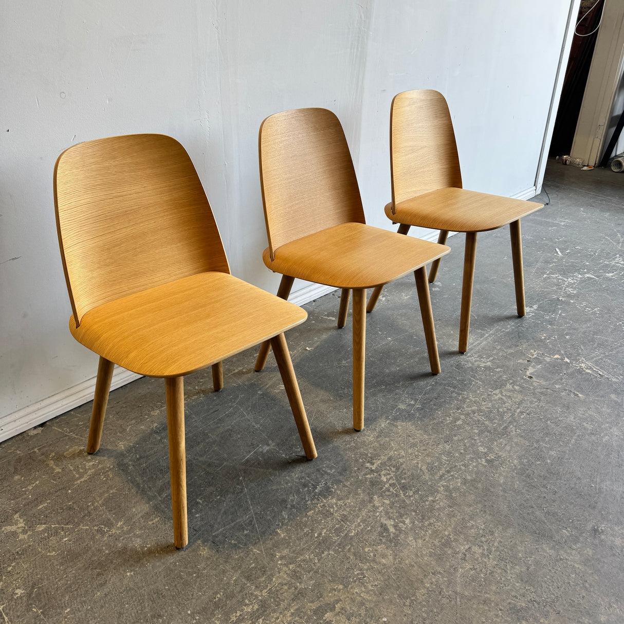 Muuto Set of 3 Nerd Dining chairs – enliven mart