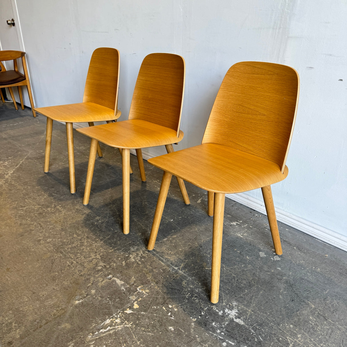 Muuto Set of 3 Nerd Dining chairs – enliven mart