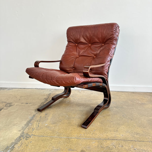 Vintage Norwegian "Kengu" Lounge chair by Else and Nordahl Solheim.