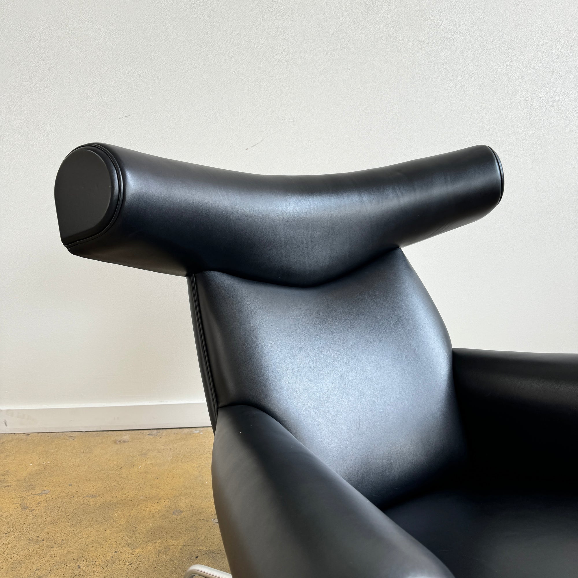 Rare! Hans Wegner Leather OX chair for Erik Jørgensen