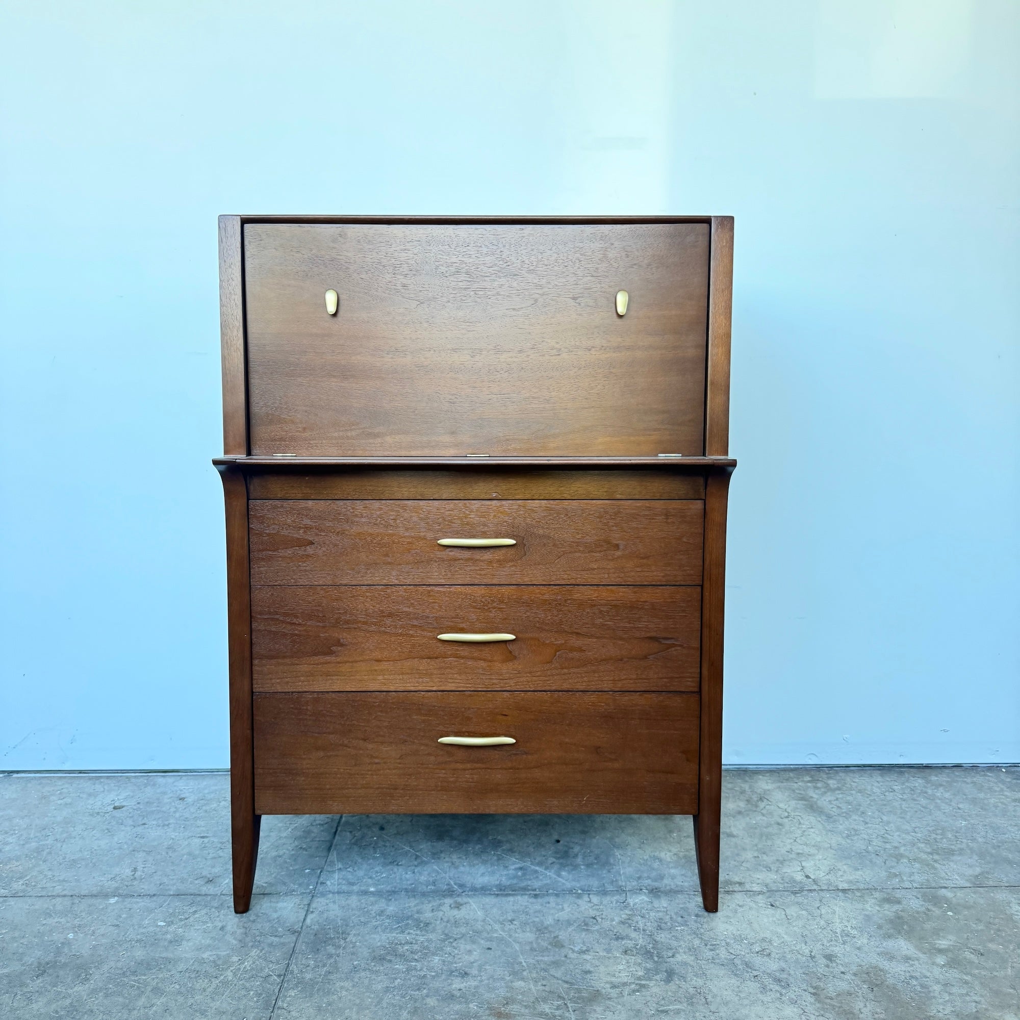 Stanley Furniture Vintage Tall dresser Mid Century style from 1960's