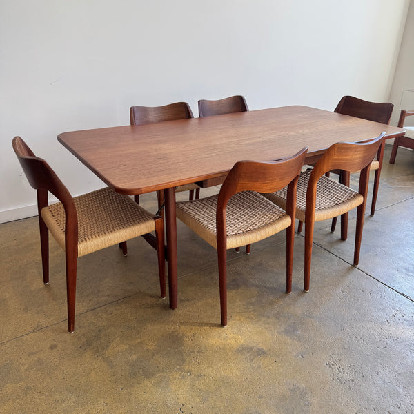 Danish Modern Børge Mogensen Hunting Teak Dining Table for Søborg