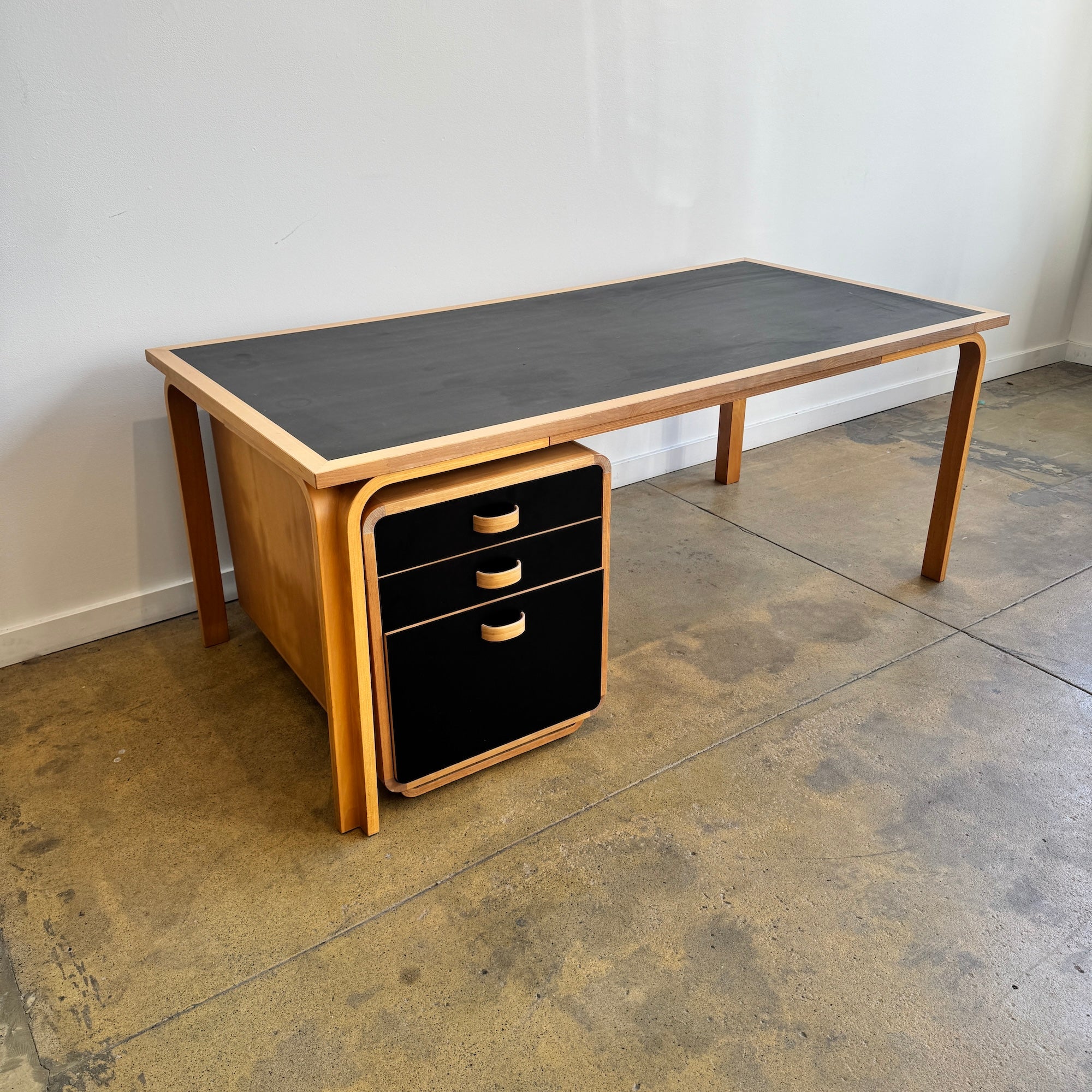 Danish Modern Rud Thygesen and Johnny Sorensen for Magnus Olesen Executive Desk with Pedastal