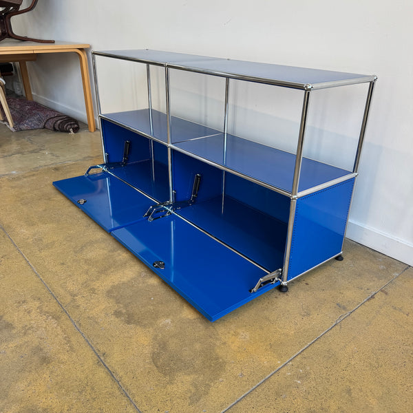 USM Haller 2X2 Console (Gentian Blue)