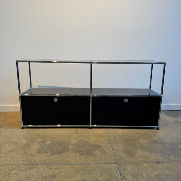 USM Haller 2X2 Console (Graphite Black)