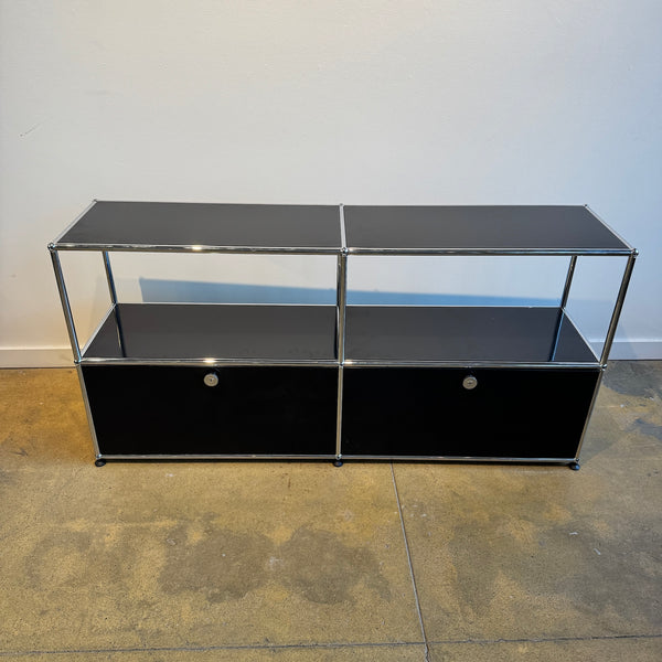 USM Haller 2X2 Console (Graphite Black)