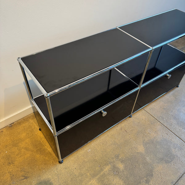 USM Haller 2X2 Console (Graphite Black)