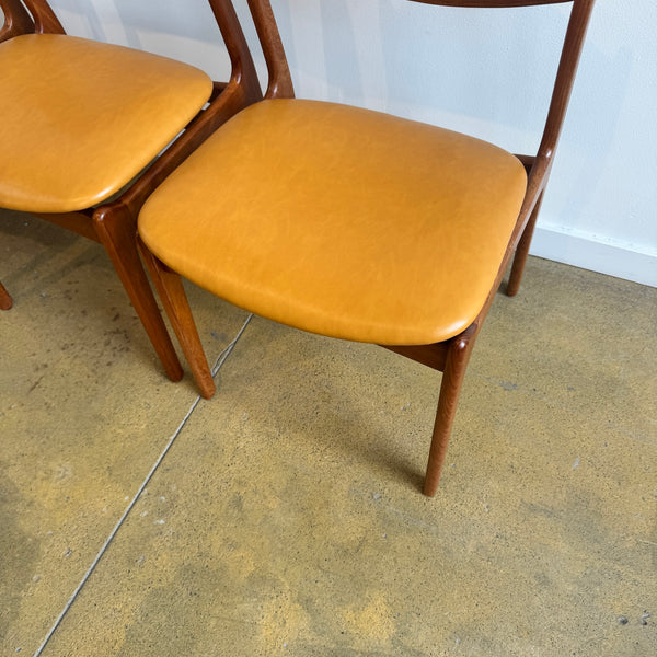 Danish Modern "Set of 6" Teak dining chairs by P.E. Jørgensen (New Upholstery)