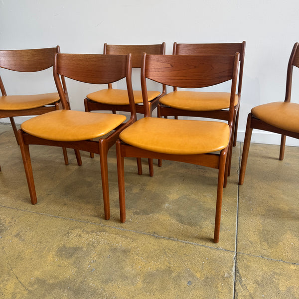 Danish Modern "Set of 6" Teak dining chairs by P.E. Jørgensen (New Upholstery)