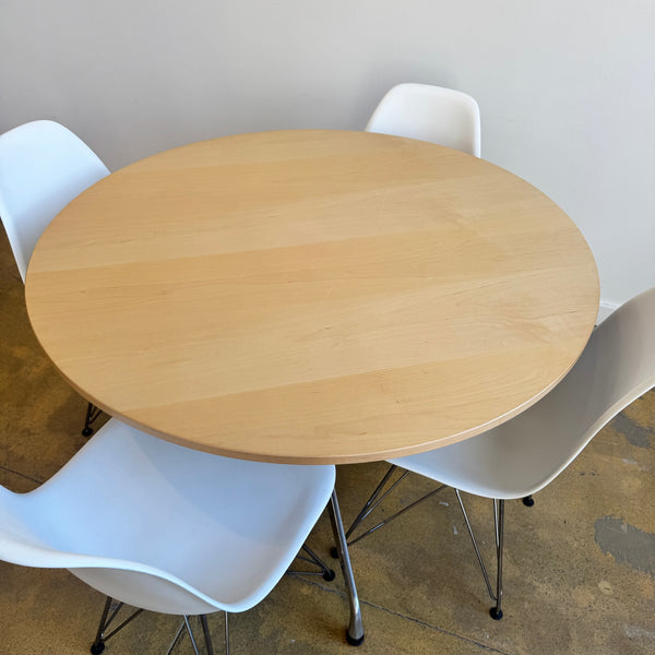 Herman Miller Eames Round Table